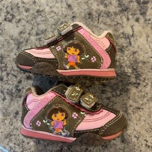 Vintage Dora Toddler Shoes- size 3